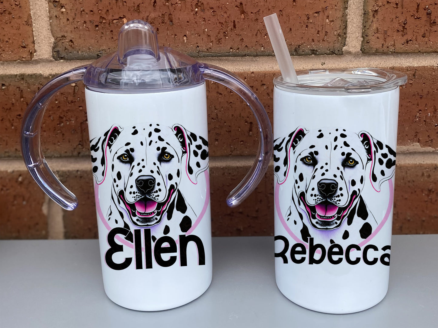 This dignity mug gives disabled adults and children the choice of a two handled cup with spout or a tumbler style cup with straw