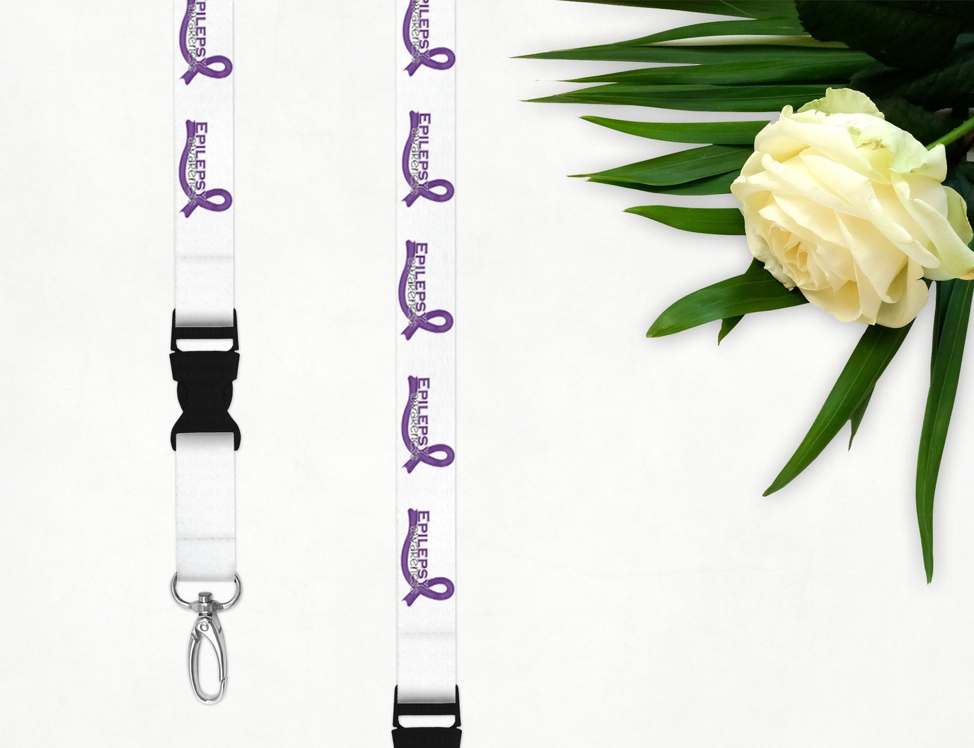 Lanyard = 45 cm long + 10 cm badge holder