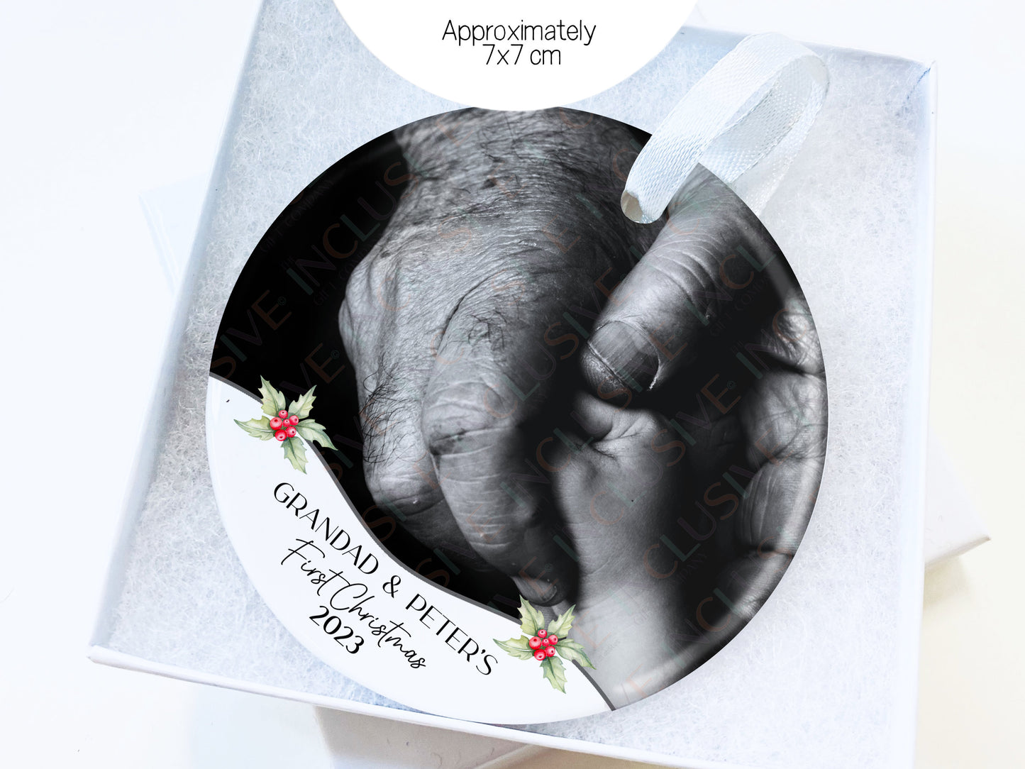 White ceamic circle printed with photo of your choice Approximately 7 by 7cm in size