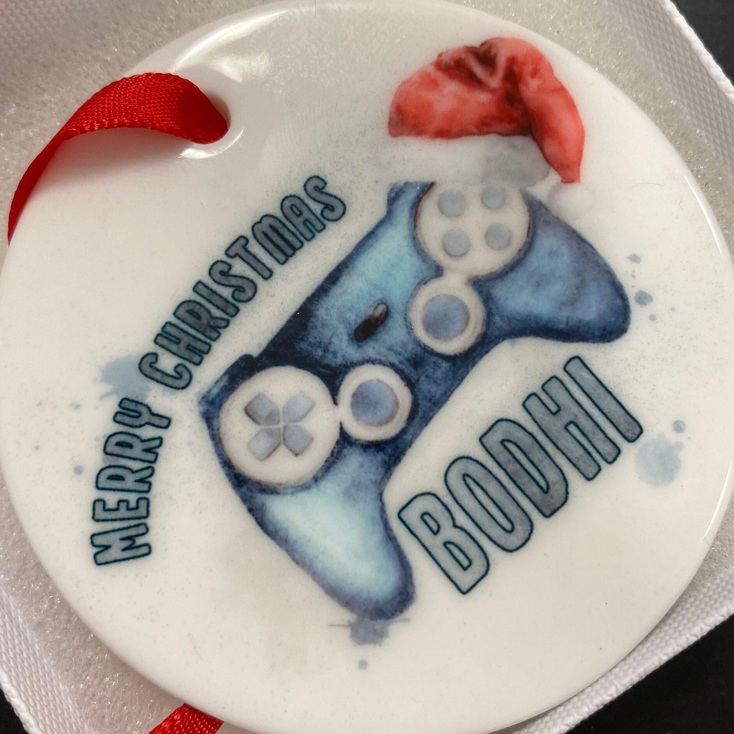 Personalised Gaming Baubles - Ceramic Christmas tree ornament for kids or teenage gamer, Gaming room Xmas decoration gifts for girls or boy