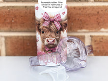 Load image into Gallery viewer, Rubber filter sits inside the sippy lid to restrict flow or remove to allow free flow
